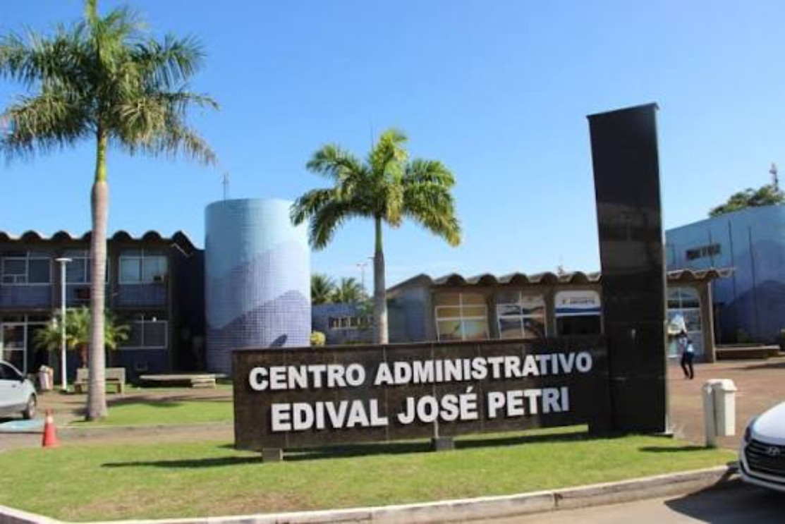 Leia mais sobre o artigo Vice-prefeito Renato Lourencini, assume interinamente a Prefeitura de Anchieta