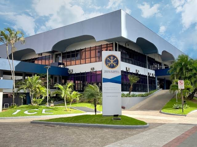 Leia mais sobre o artigo Ficha “limpa” ou “suja”: Tribunal de Contas entrega lista de nomes dos “gestores” com contas irregulares ao TRE-ES